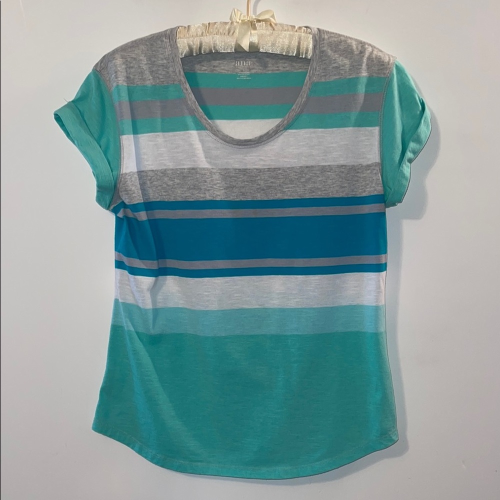 NWOT a.n.a Short Sleeved Women's Top